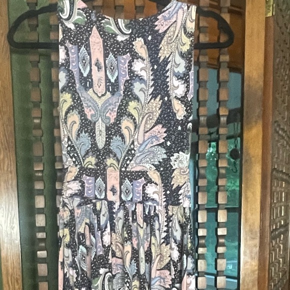 Casual dress - Picture 3 of 4